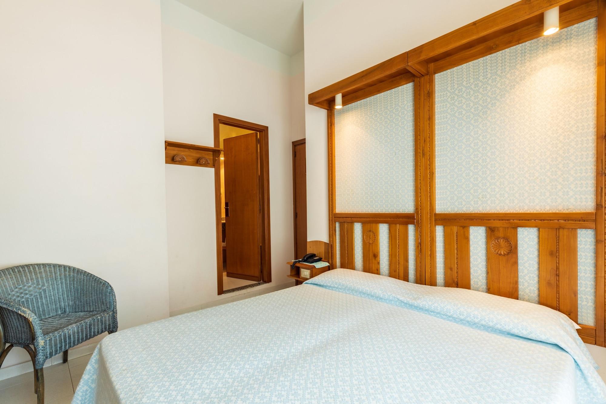 Albergo Miramare Cala Gonone Exterior photo