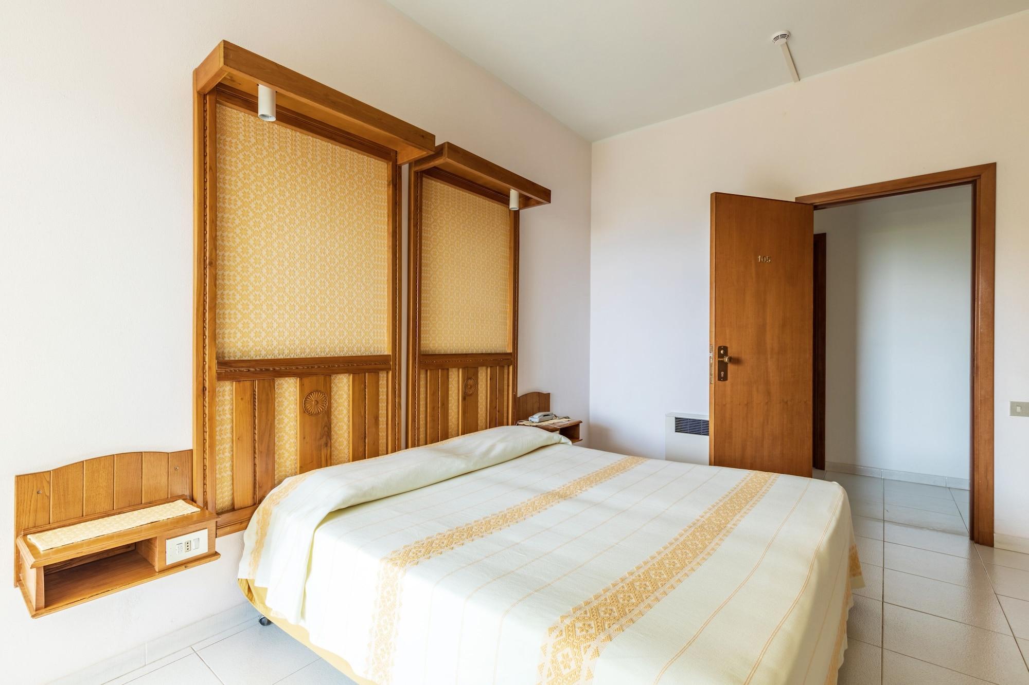 Albergo Miramare Cala Gonone Exterior photo