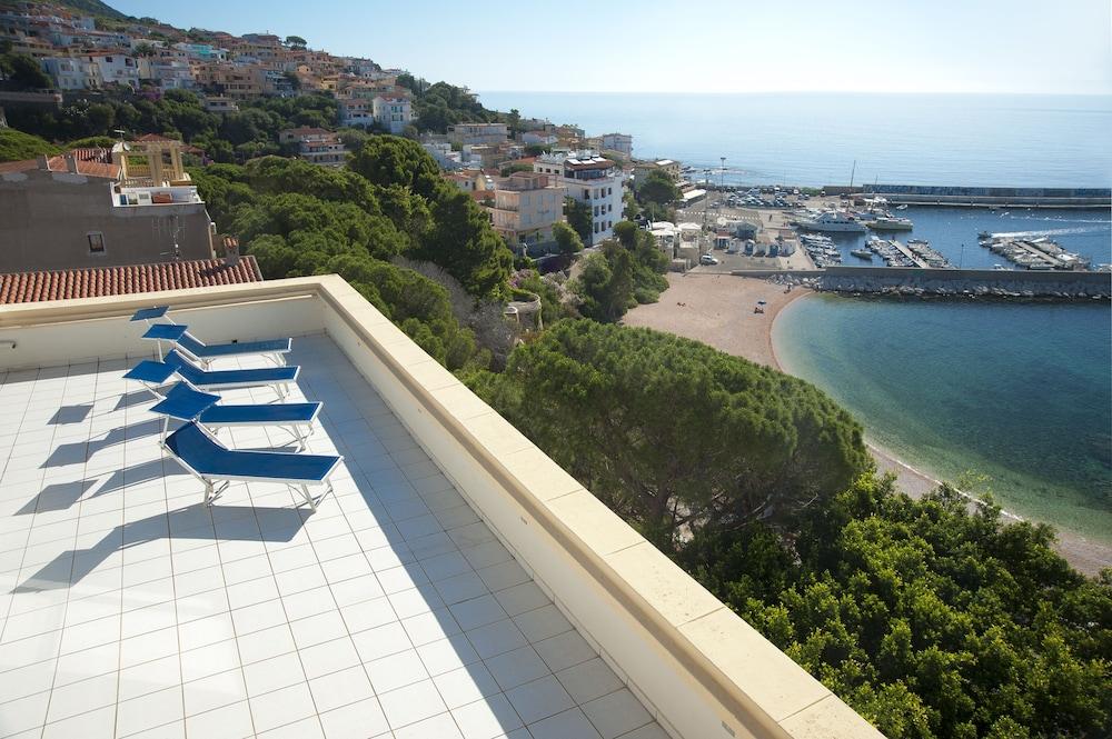 Albergo Miramare Cala Gonone Exterior photo