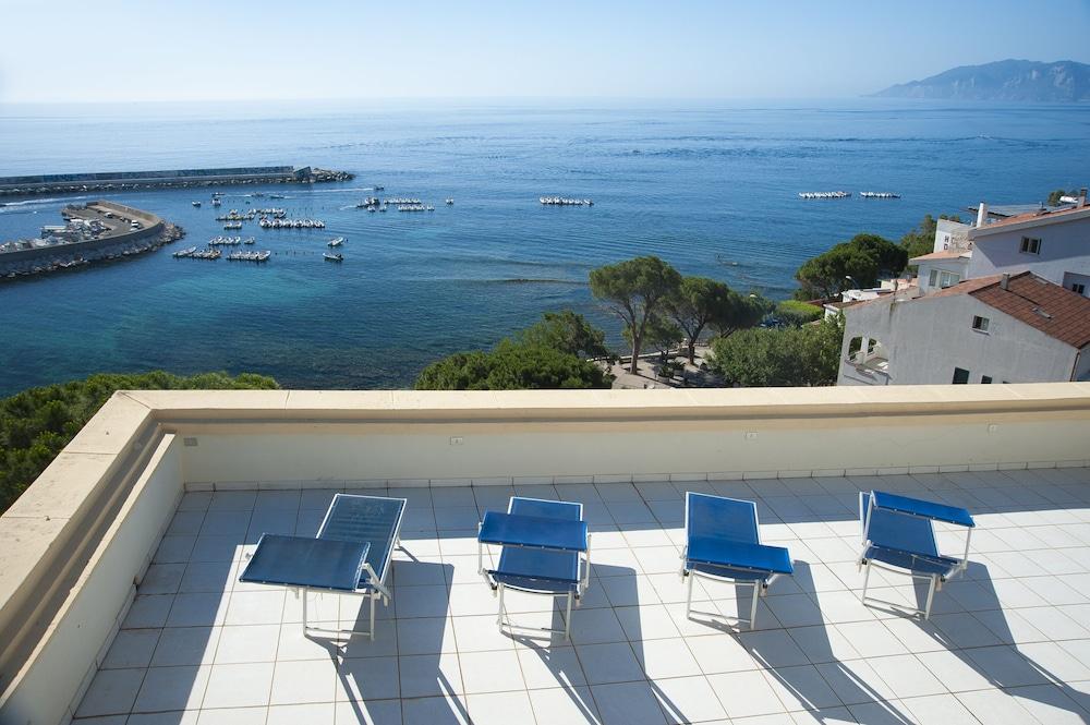 Albergo Miramare Cala Gonone Exterior photo